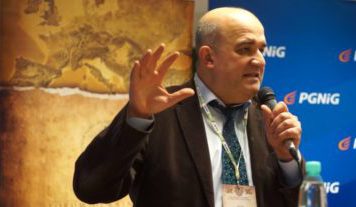 Prof. Włodzimierz Osadczy: W tej chwili realizuje się scenariusz obalenia ustawy o IPN PolitykaPolska Osadczy e1542882530295