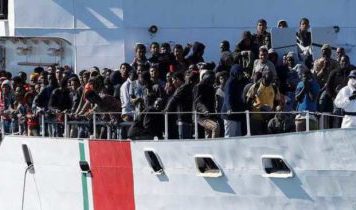 Imigracyjna ośmiornica. Kulisy działania mafii sprowadzającej do Polski imigrantów PolitykaPolska Imigranci mafia e1529315199774
