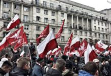 Narodowcy podpisali Deklaracje Niepodległości: “Wyprowadzimy Polskę z Unii Europejskiej”