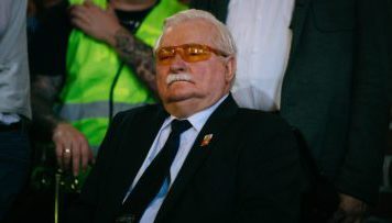 70% Polaków nie chce Wałęsy w polityce. Kolejna porażka groteskowej opozycji PolitykaPolska L Walesa e1532902407152