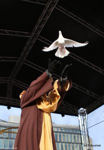 Orszak Trzech Króli - największe jasełka na świecie. Na ulice Polski wyjdziemy w 751 miejscowościach. 6 Orszak Trzech Króli - największe jasełka na świecie. Na ulice Polski wyjdziemy w 751 miejscowościach. Orszak2