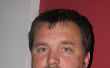 Prof. Zapałowski dla Kresy.pl: powoli następuje reset z Rosją PolitykaPolska Andrzej Zapalowski