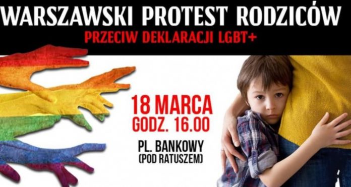 Warszawski-protest-rodzin-przeciw-deklaracji-Trzaskowskiego