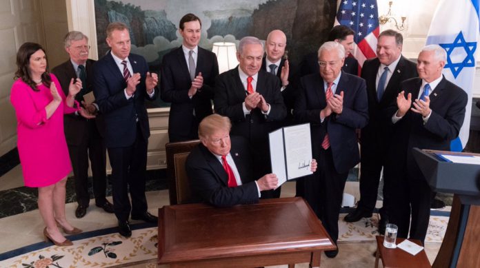 Wzgorza-Golan-USA-podpisanie-prezydent-Trump