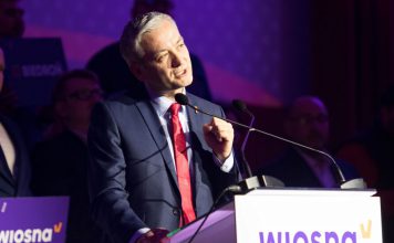 Afera pedofilska w Słupsku: Biedroń, lider formacji Wiosna kłamie i chroni pedofila. PolitykaPolska Wiosna Biedron afera