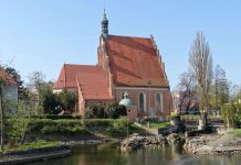 Komu służy biskup Tyrawa ?!