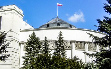 Sejm RP: Druk nr 539 (projekt nowelizacji ustawy antycovidowej). Przepis na DOSKONAŁĄ BEZKARNOŚĆ za nadużycia władzy PolitykaPolska Budynek Sejmu RP
