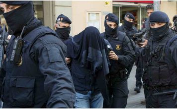 80% przestępców w Barcelonie to imigranci – według statystyk Guardia Urbana i Mossos PolitykaPolska Katalonia policjani przestepca