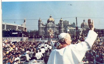 Jan Paweł II i orędzie Maryi z Guadalupe PolitykaPolska papa basilica Mexico 1979