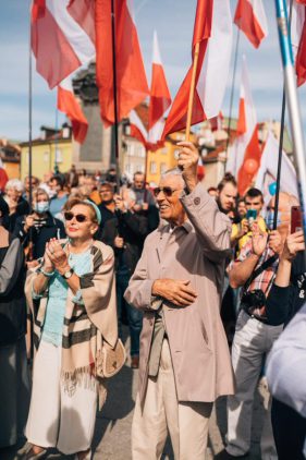 W Warszawie odbył się XV Marsz dla Życia i Rodziny. W marszu wziął udział prezydent Andrzej Duda. Pan prof Bojarski na XV marszu dla zycia i rodziny