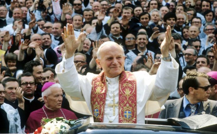 Jan-Paweł-II-w-Ojczyznie