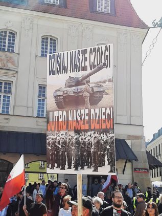 Tysiące ludzi przeszły przez Warszawę w antywojennym marszu 1 maja 2023 roku! Foto PRA 5 1